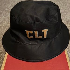 Charlotte Hornets bucket hat.